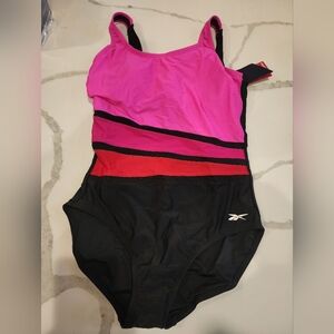 Reebok Ladies Fuchsia and Black Bathing Suit New With Tags Size 8